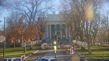 Weather camera view of Prescott Courthouse Square.