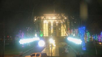 Weather camera view of Prescott Courthouse Square.
