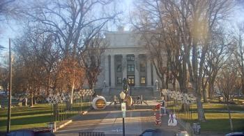 Weather camera view of Prescott Courthouse Square.