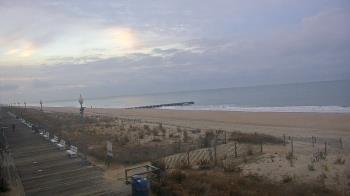 Weather camera view of Boardwalk Plaza Hotel.