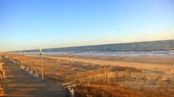 Weather camera view of Boardwalk Plaza Hotel.