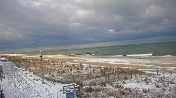 Weather camera view of Boardwalk Plaza Hotel.