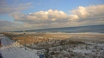 Weather camera view of Boardwalk Plaza Hotel.