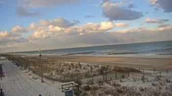 Weather camera view of Boardwalk Plaza Hotel.