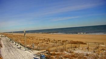 Weather camera view of Boardwalk Plaza Hotel.