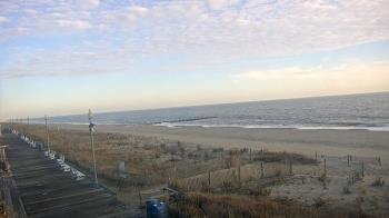 Weather camera view of Boardwalk Plaza Hotel.