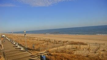 Weather camera view of Boardwalk Plaza Hotel.