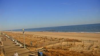 Weather camera view of Boardwalk Plaza Hotel.
