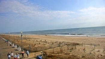 Weather camera view of Boardwalk Plaza Hotel.