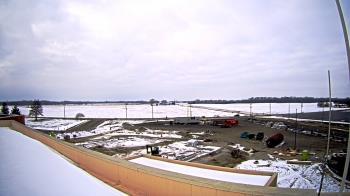 Weather camera view of North Putnam MS.