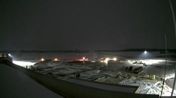 Weather camera view of North Putnam MS.