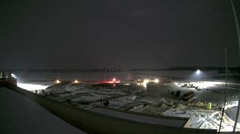 Weather camera view of North Putnam MS.