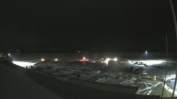 Weather camera view of North Putnam MS.