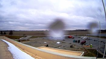 Weather camera view of North Putnam MS.