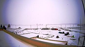 Weather camera view of North Putnam MS.