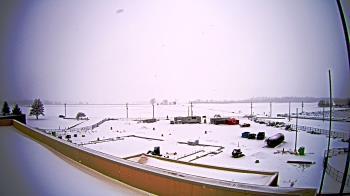 Weather camera view of North Putnam MS.