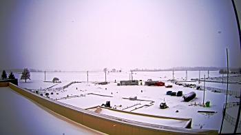 Weather camera view of North Putnam MS.