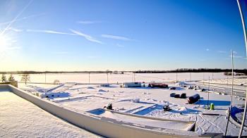 Weather camera view of North Putnam MS.