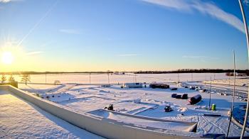 Weather camera view of North Putnam MS.
