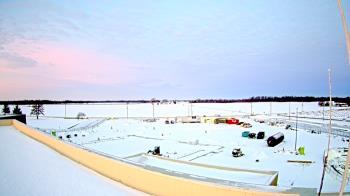 Weather camera view of North Putnam MS.