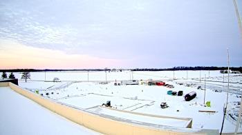 Weather camera view of North Putnam MS.