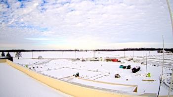 Weather camera view of North Putnam MS.