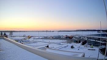 Weather camera view of North Putnam MS.