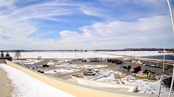 Weather camera view of North Putnam MS.