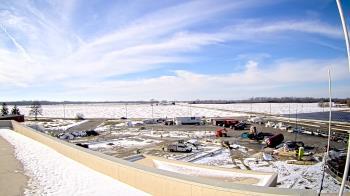 Weather camera view of North Putnam MS.