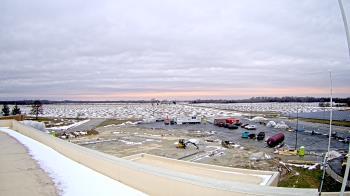 Weather camera view of North Putnam MS.