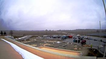 Weather camera view of North Putnam MS.