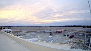 Weather camera view of North Putnam MS.