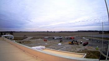 Weather camera view of North Putnam MS.