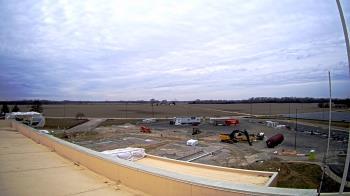 Weather camera view of North Putnam MS.