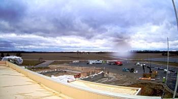 Weather camera view of North Putnam MS.