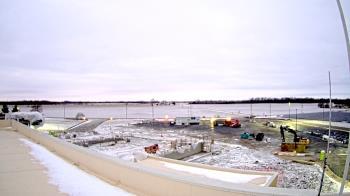 Weather camera view of North Putnam MS.