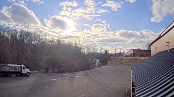 Weather camera view of Rockland County Highway Garage.
