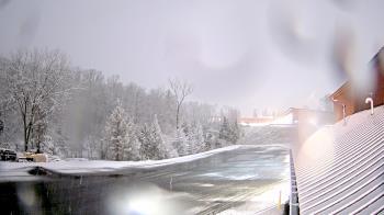 Weather camera view of Rockland County Highway Garage.