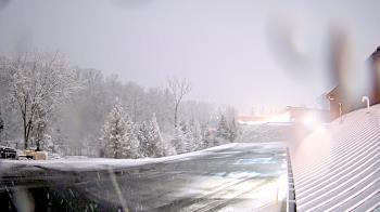 Weather camera view of Rockland County Highway Garage.