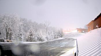 Weather camera view of Rockland County Highway Garage.
