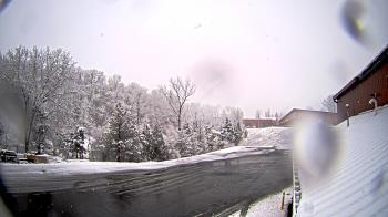 Weather camera view of Rockland County Highway Garage.