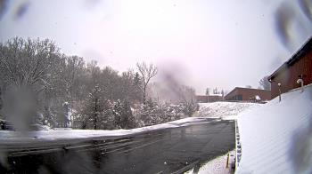 Weather camera view of Rockland County Highway Garage.