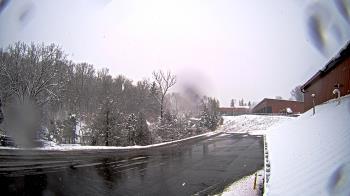 Weather camera view of Rockland County Highway Garage.