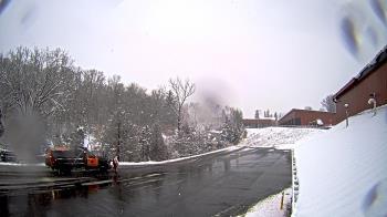 Weather camera view of Rockland County Highway Garage.