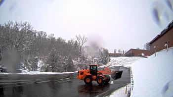 Weather camera view of Rockland County Highway Garage.