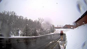 Weather camera view of Rockland County Highway Garage.