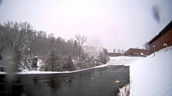 Weather camera view of Rockland County Highway Garage.