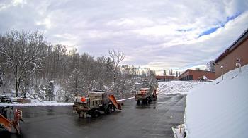 Weather camera view of Rockland County Highway Garage.