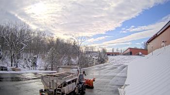 Weather camera view of Rockland County Highway Garage.