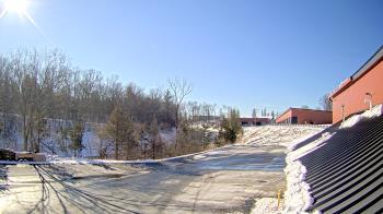 Weather camera view of Rockland County Highway Garage.